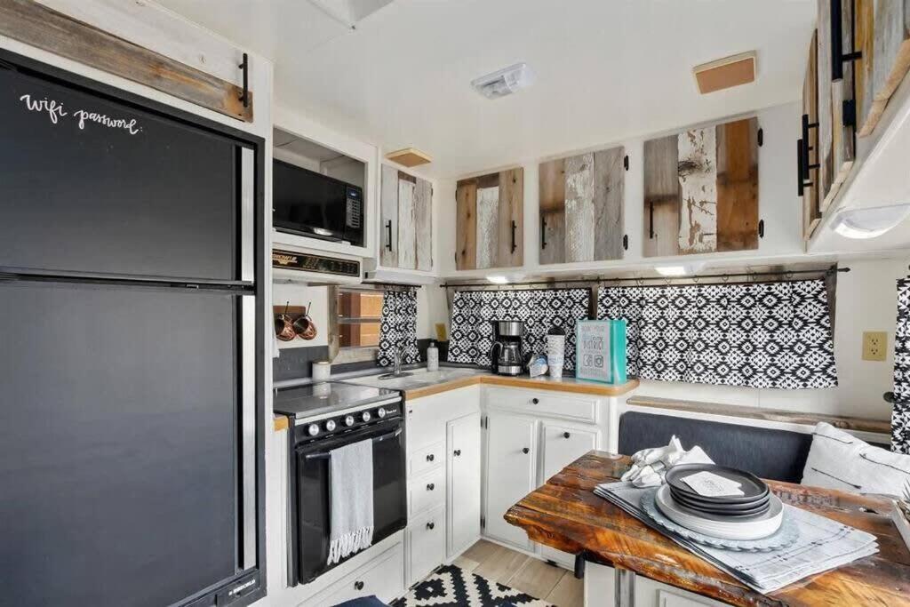 #Stayinmydistrict Twin Falls Backyard Glamper Ngoại thất bức ảnh