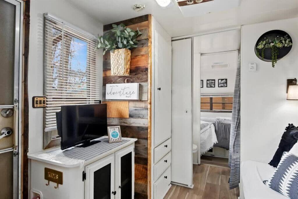 #Stayinmydistrict Twin Falls Backyard Glamper Ngoại thất bức ảnh